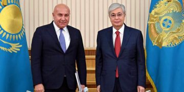 Tokayev meets with Yildirim Holding CEO Robert Yüksel Yildirim