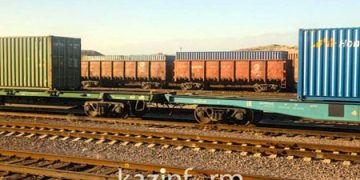Kazakhstan Azerbaijan  railroad  transportations rise 3.5 fold