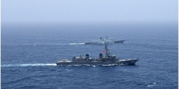 Ukraine forces to retreat from battleground city: Governor