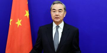 China to promote  fairer, more equitable global governance system: Wang Yi