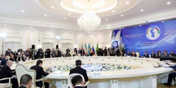 Top Diplomats of Turkmenistan, Iran Discuss Upcoming Caspian Summit