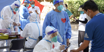 China strengthens supervision  of COVID-19 nucleic acid testing