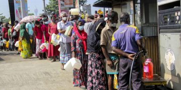 SL gives public workers  extra day off to grow food