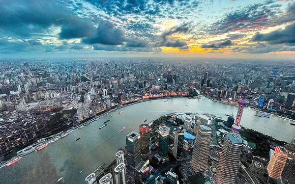 Overseas investors avidly pursuing Chinese assets