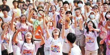 Summer set to heat up tourism market