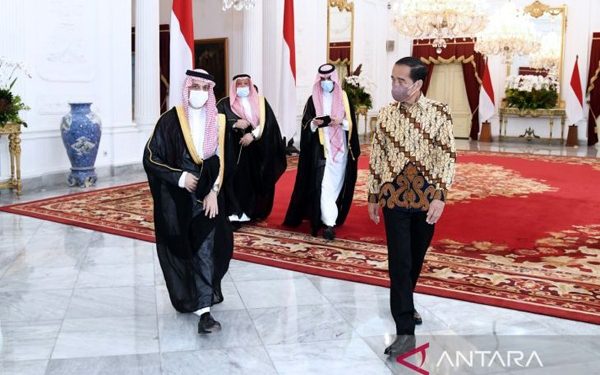 President Jokowi, Saudi Minister discuss Hajj  pilgrimage implementation