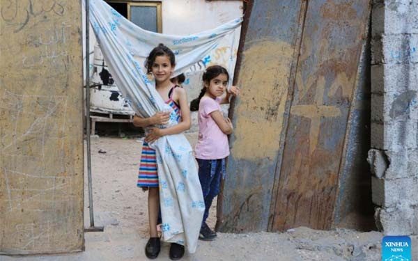 Ukraine forces to retreat from battleground city: Governor