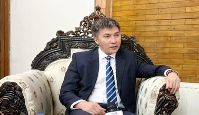 Bankrupt Sri Lanka opens  IMF talks, begins shutdown