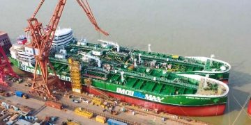 First self-built  methanol-powered tanker delivered in South China