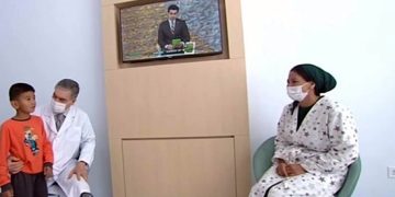 Gurbanguly Berdimuhamedov visits new Hospital in Northern Turkmenistan