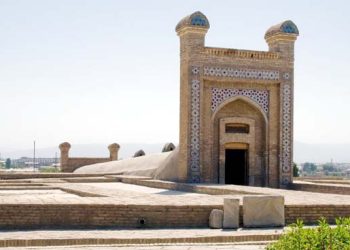 Emir Mirzo  Ulugbek and his famous  observatory in Samarkand