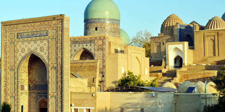 Shah-I-Zinda Complex Samarkand: Major Tourist Attraction