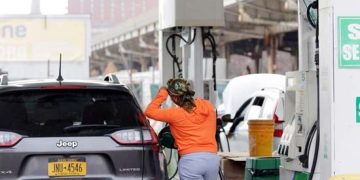 Inflation likely to  hurt Democrats in midterm elections