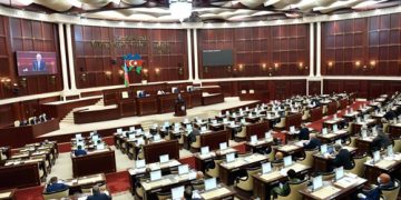 Azerbaijani parliament approves new fines in first reading
