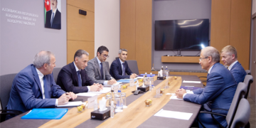Azerbaijan, EU discuss  transport, tourism co-op