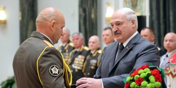 Lukashenko assures military  of unwavering support by state