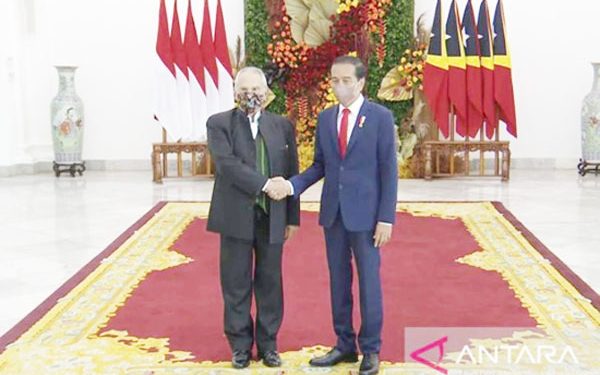 France signs energy deal with the UAE to wean off Russian imports