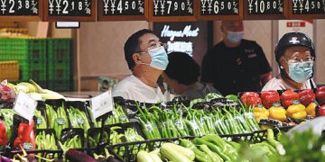 Consumption spurs  recovery and growth