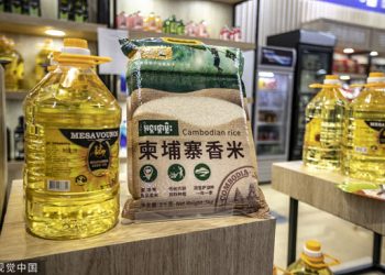 Cambodia attracts  $1.29b  investment from China in H1 of 2022