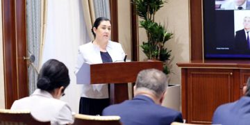 Commission members study  the situation in Karakalpakstan