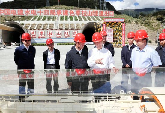 Chinese Vice Premier stresses green, high-quality development