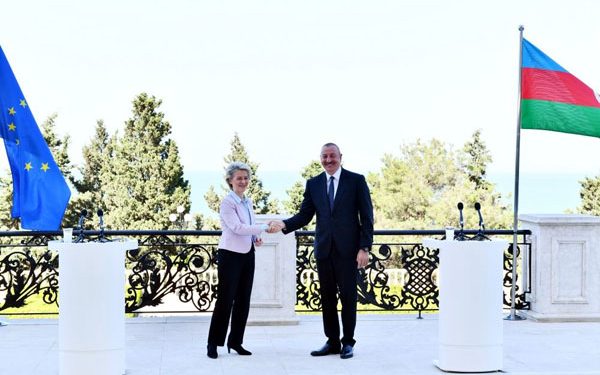 Int’l media put spotlight  on new Azerbaijan-EU gas deal, credits Baku reliable role