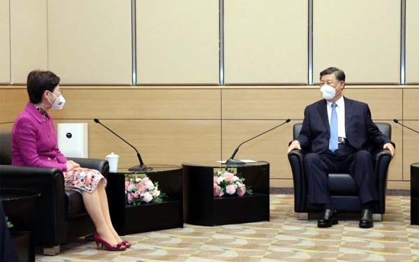 Xi commends Lam’s  role as chief executive