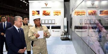 President gets acquainted with new  projects of Uzbekistan Metallurgical Plant