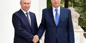 Kazakh President satisfied  with results of talks with Putin