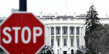 US must stop hollowing out one-China principle
