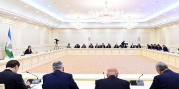 Uzbekistan: videoconference on reforming the civil service:  Task was to create a compact and efficient control system