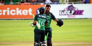 Pakistan crush Netherlands in  second ODI to claim series victory
