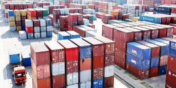 Azerbaijan’s  foreign trade surplus hits $15bn
